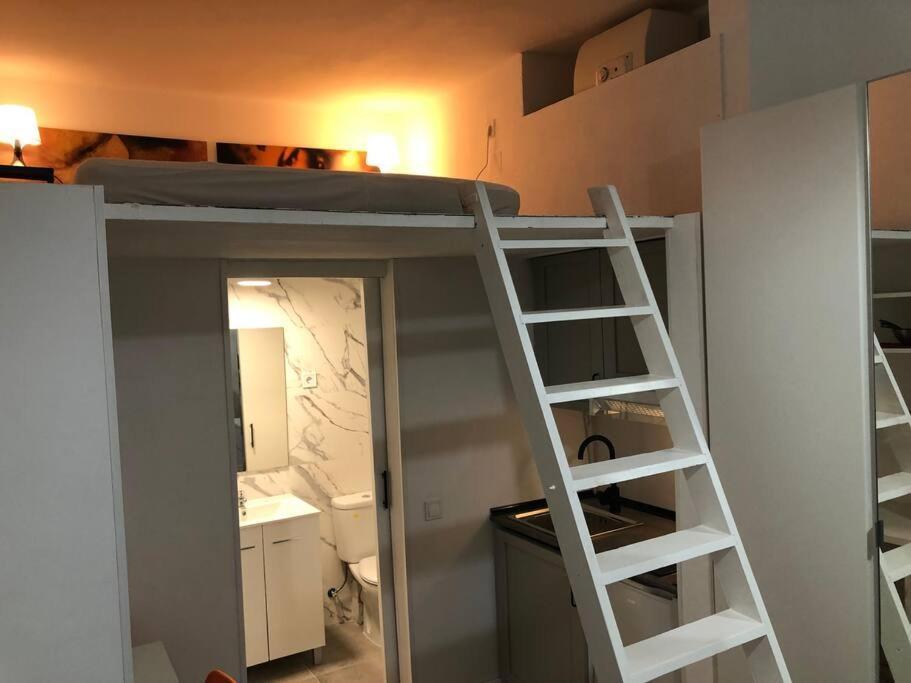 Appartement Pena De Francia Corrala En El Rastro De Madrid Extérieur photo